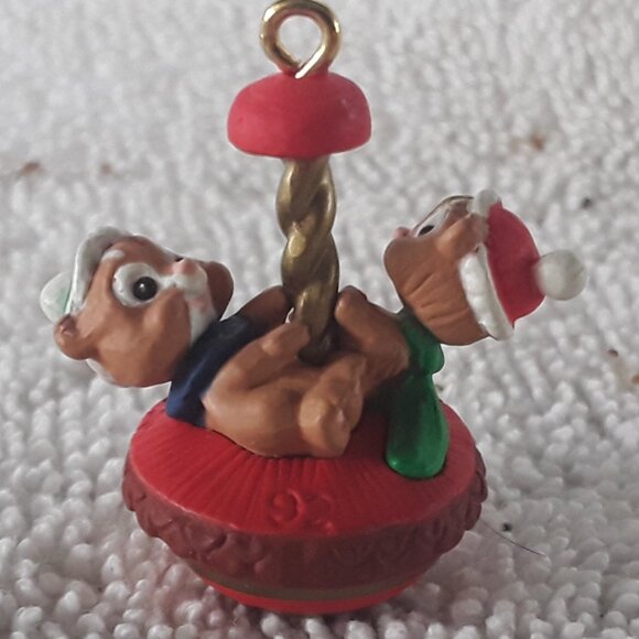 Hallmark Miniature Ornament- Friends are Tops, 1992, no box - Picture 2 of 3